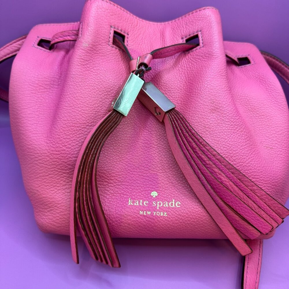 KATE SPADE ♠️  ROSIE LEATHER ( DRAWSTRING ) BUCKET BAG